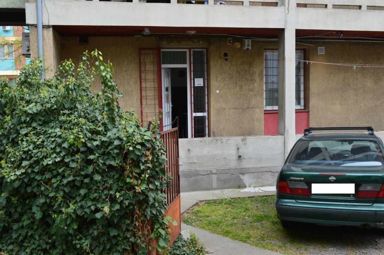 Belvarosi Apartman Печ Экстерьер фото