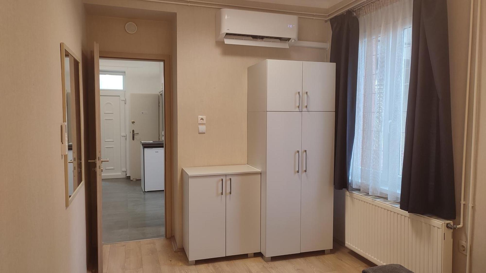 Belvarosi Apartman Печ Экстерьер фото